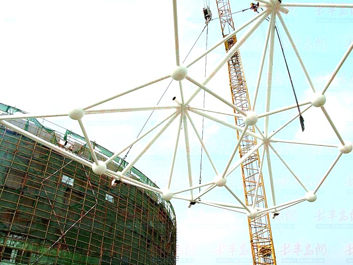 南充体育馆网架安装